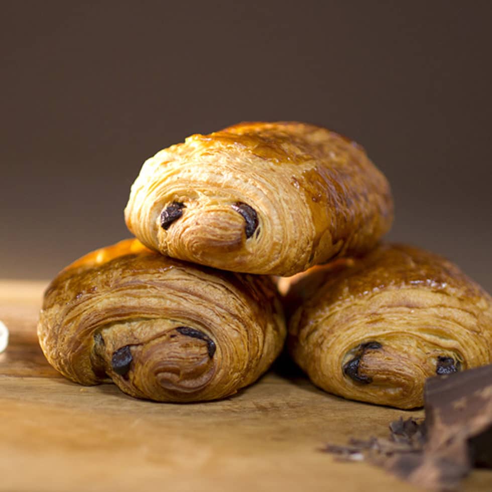 Prix D'un Pain Au Chocolat En Boulangerie En 2021 Viennoiseries Louise - Pain au chocolat - Boulangerie Louise