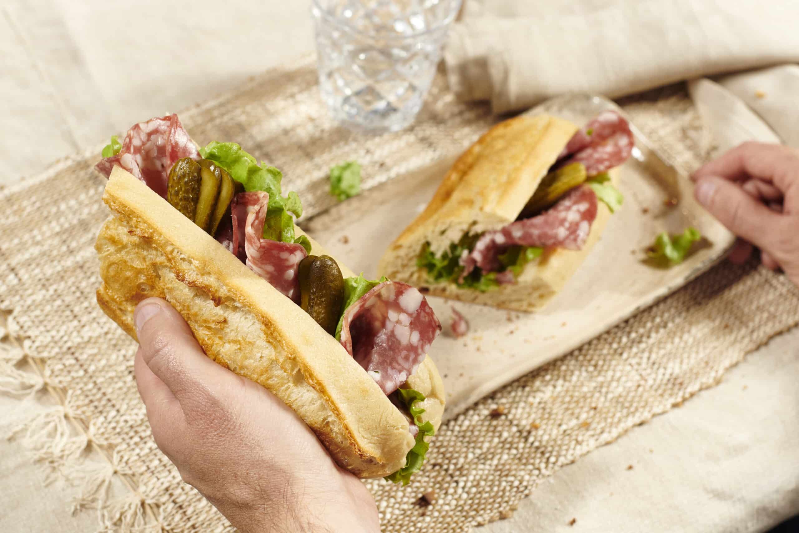 Sandwich rosettecornichons Boulangerie Louise